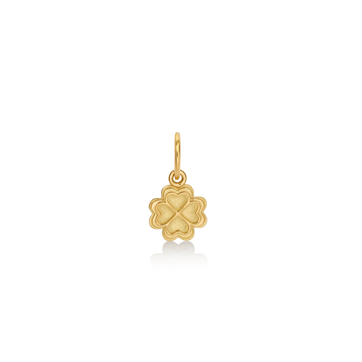 Dijes de 18K, creados a mano por artesanos peruanos. Diseños únicos